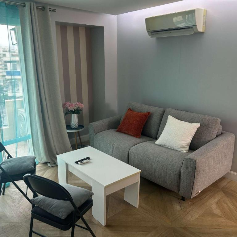 B018-Bright apartment with balcony - Cannes Croisette - Apartamento - 19
