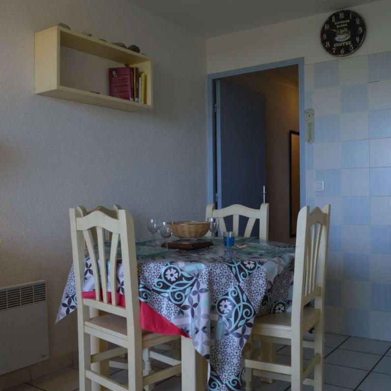 Agréable appartement situé dans un quartier calme SAINT CYPRIEN PLAGE SC050-040D - Appartement 1 Chambre - 14