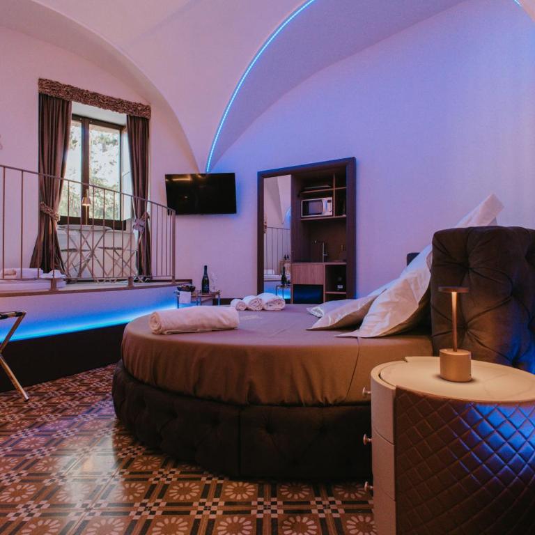 Torre di Bassano Luxury Room - Camera Matrimoniale Deluxe con Vista Castello - 4