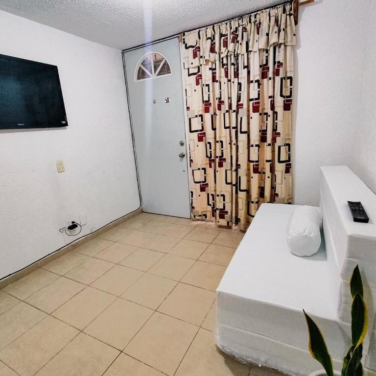 Avenida Reforma 50 very central location - Three-Bedroom Apartment - 11