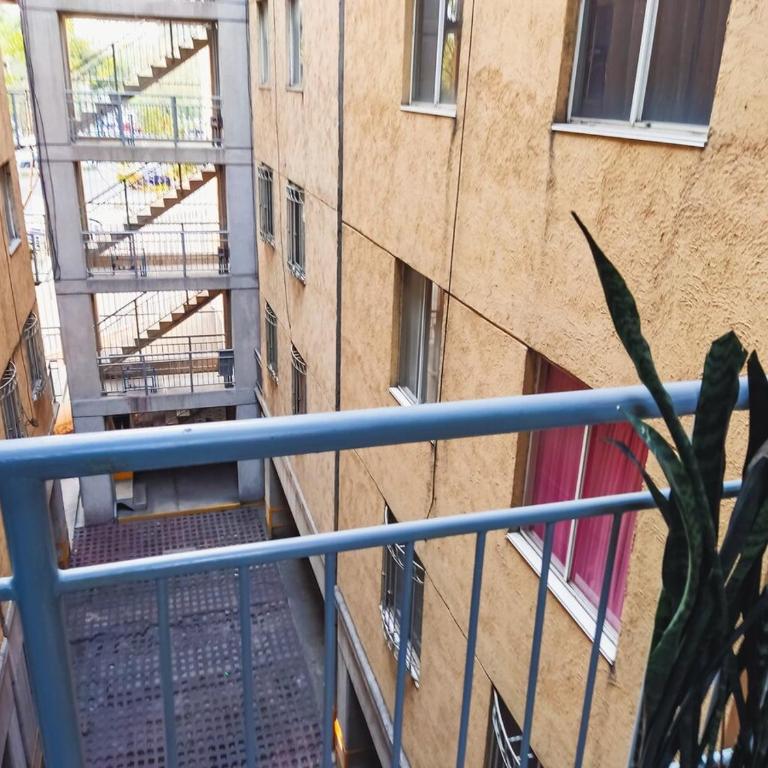 Avenida Reforma 50 very central location - Three-Bedroom Apartment - 15