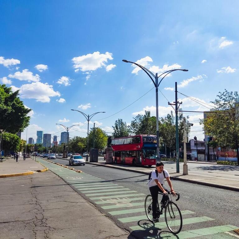 Avenida Reforma 50 very central location - Three-Bedroom Apartment - 24