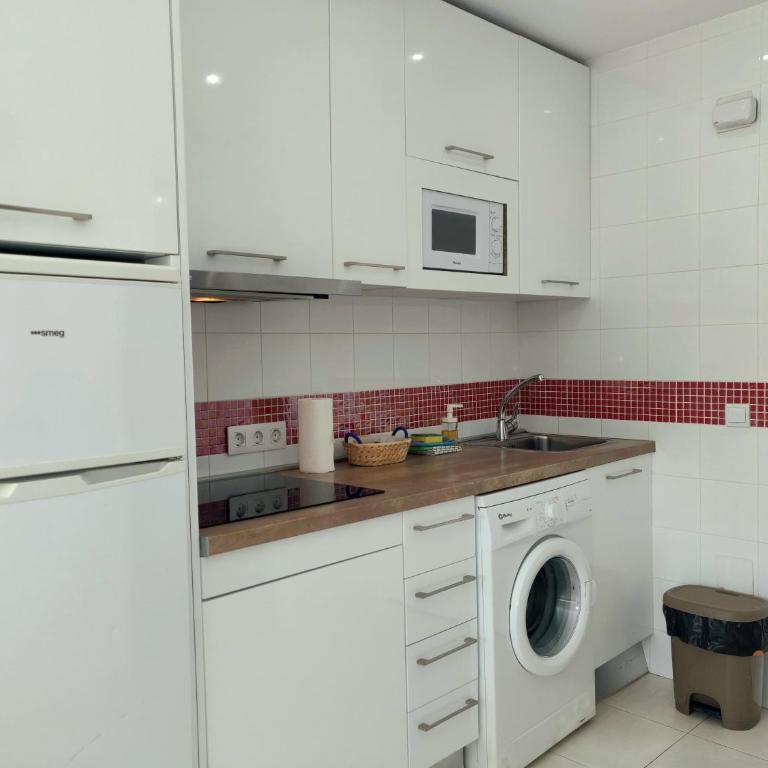 1º Línea de playa con piscinas & parque acuático - One-Bedroom Apartment - 6