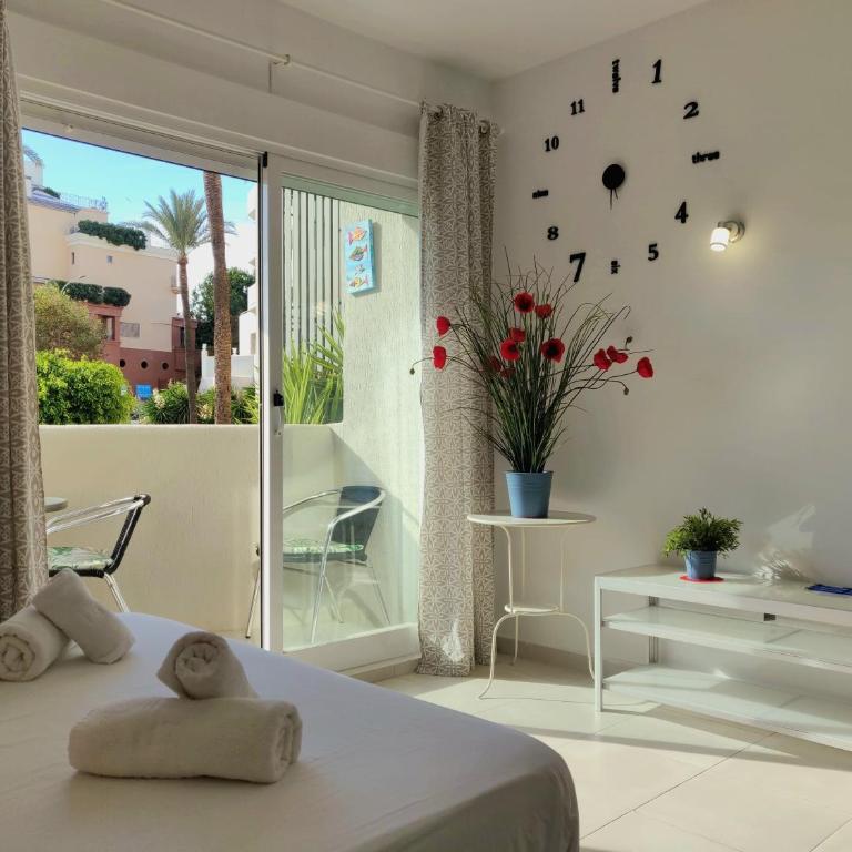 1º Línea de playa con piscinas & parque acuático - One-Bedroom Apartment - 15