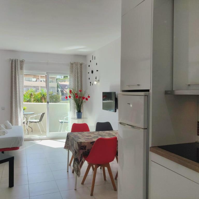 1º Línea de playa con piscinas & parque acuático - One-Bedroom Apartment - 11