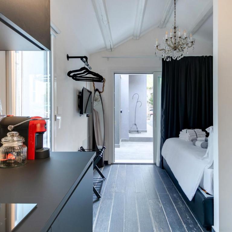 VILLA MONTI SUITES&APARTS - Monolocale Deluxe - 8
