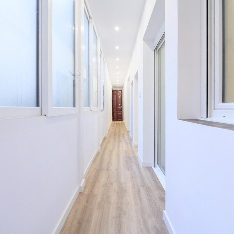 Comfort & Street Style - Your Perfe Floor Temporal SBE351D - Three-Bedroom Apartment - 29