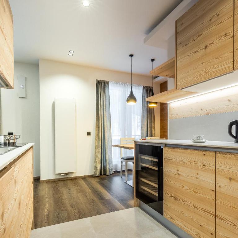 CHALET ARIA Stay Mountain Relax - Appartamento Deluxe con 2 Camere da Letto e Balcone - 6