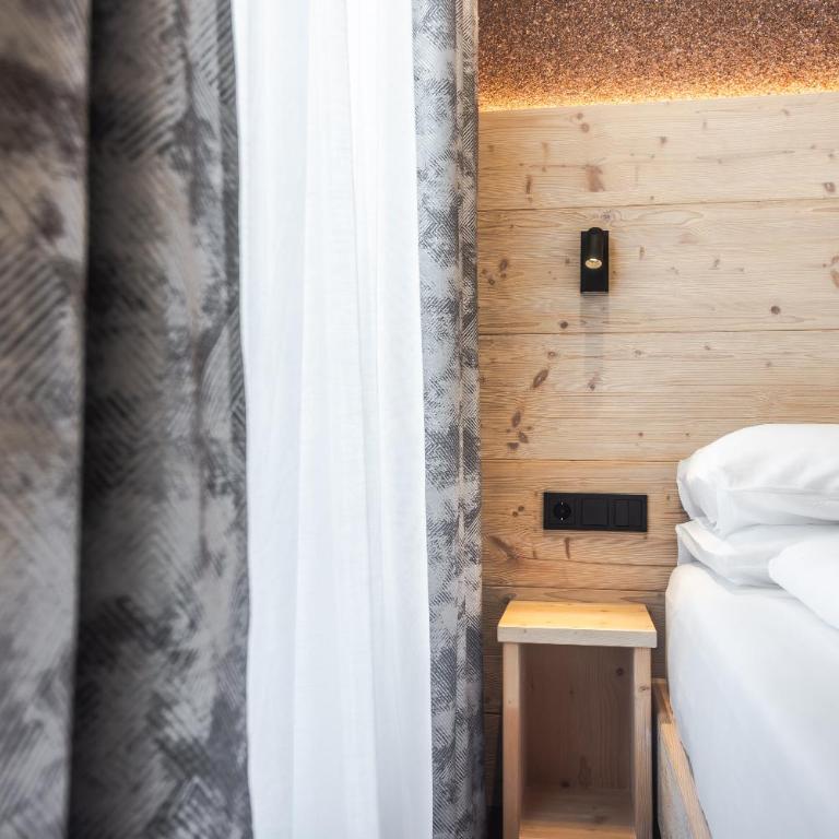 CHALET ARIA Stay Mountain Relax - Appartamento Deluxe con 2 Camere da Letto e Balcone - 12
