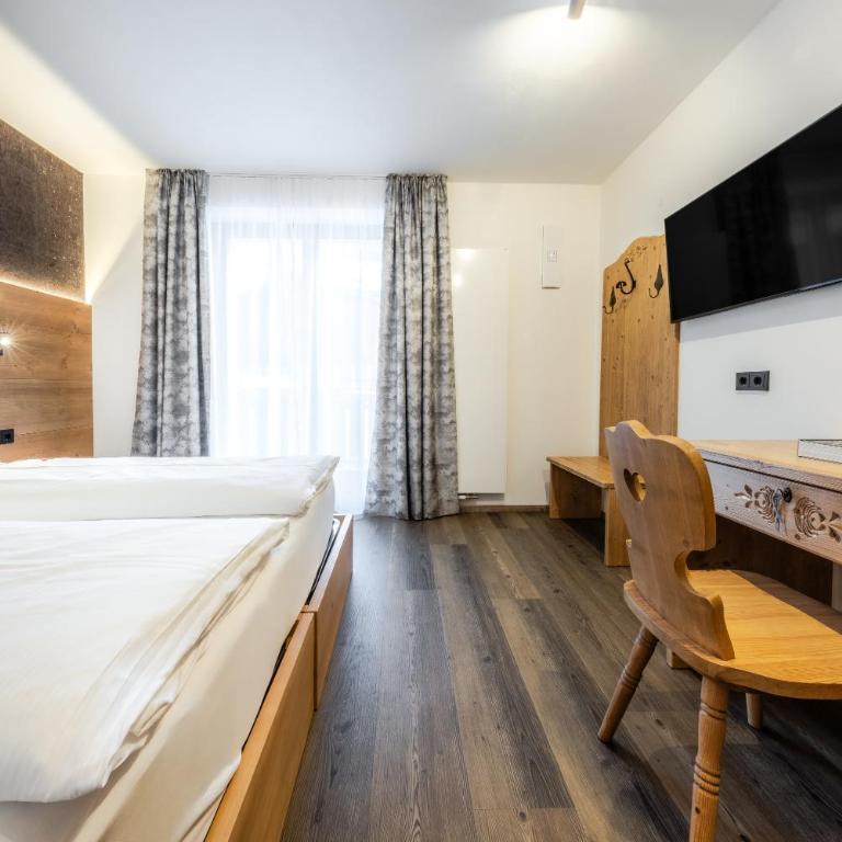 CHALET ARIA Stay Mountain Relax - Appartamento Deluxe con 2 Camere da Letto e Balcone - 14