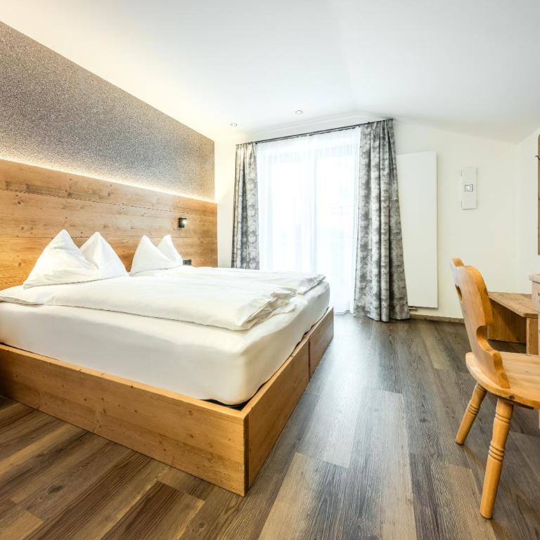 CHALET ARIA Stay Mountain Relax - Appartamento Deluxe con 2 Camere da Letto e Balcone - 12