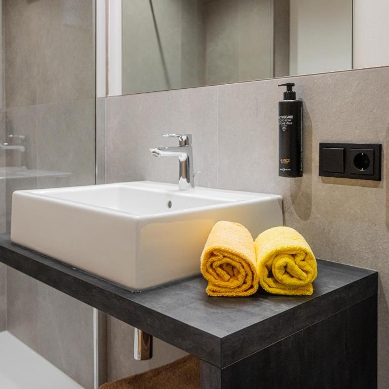 CHALET ARIA Stay Mountain Relax - Appartamento Deluxe con 2 Camere da Letto e Balcone - 22