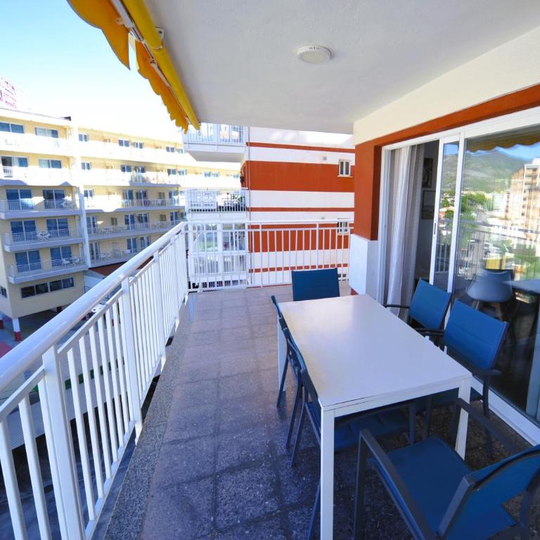 ESTORIL I Orange Costa - Two-Bedroom Apartment with Balcony and Terrace - 7