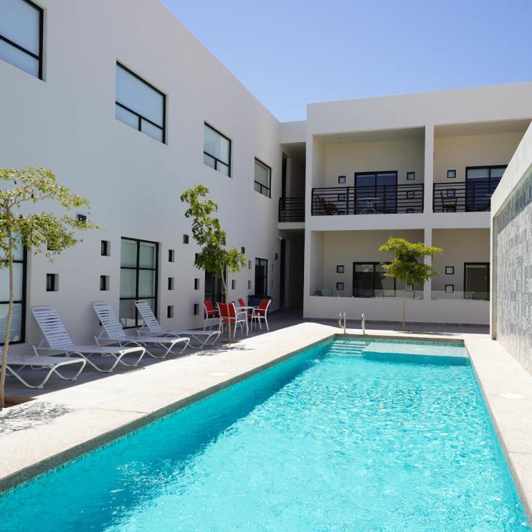 Laguna Shores Resort - Standard Double Room - 10