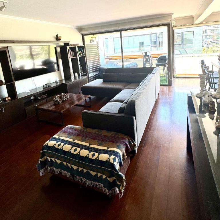 Duplex Amplio y Equipado - Apartamento de 1 dormitorio - 1