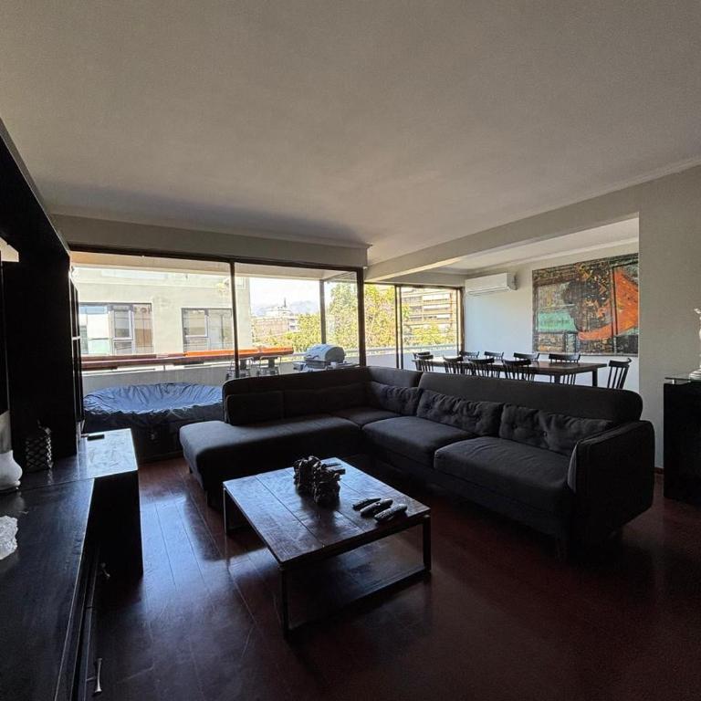 Duplex Amplio y Equipado - Apartamento de 1 dormitorio - 42