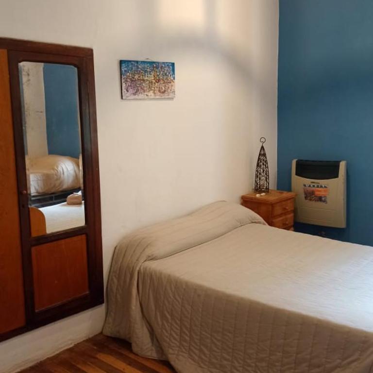 Hostal La Albahaca - Habitación Triple con baño compartido - 2