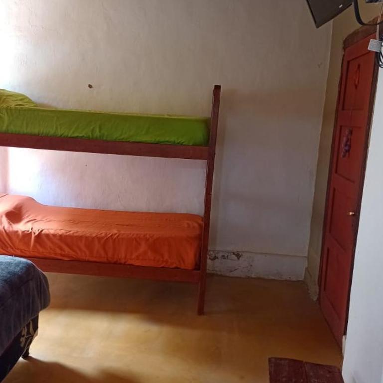 Hostal La Albahaca - Habitación cuádruple - 4