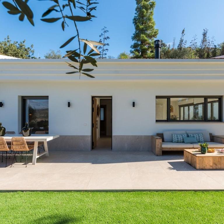 Luxury Rural Villa Pool by ELE Apartments - Villa de 3 dormitorios - 54