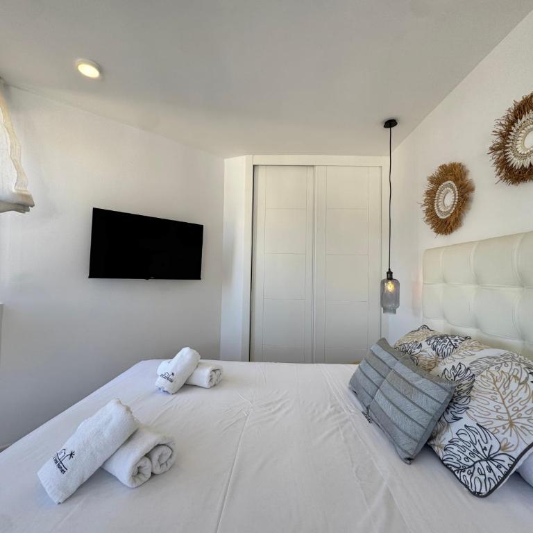 Oasis Studio II Marbella Center with mountain views - EaW Homes - One-Bedroom Apartment with View - 8