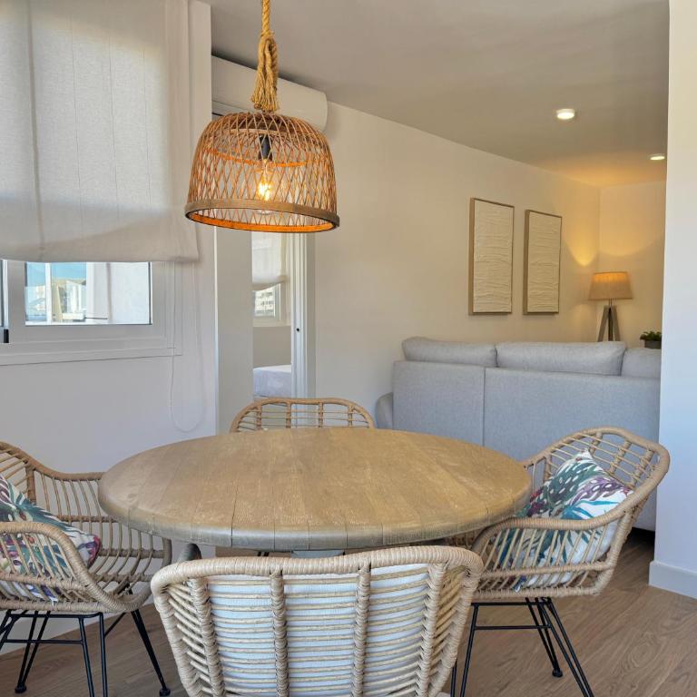 Oasis Studio II Marbella Center with mountain views - EaW Homes - One-Bedroom Apartment with View - 3