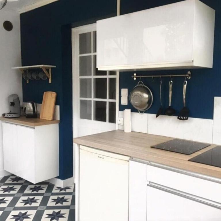 Embrun - T2 avec jardin près de la Plage - Appartement 1 Chambre - 10
