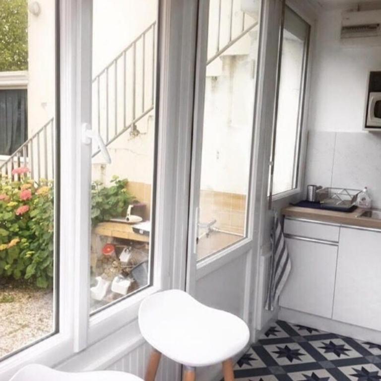 Embrun - T2 avec jardin près de la Plage - Appartement 1 Chambre - 9