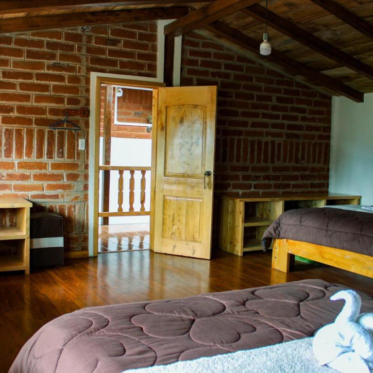 Hostal Cloud Forest - Twin Room - 3