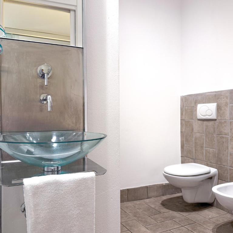 Voltiva House - in the Heart of Como Old Town - One-Bedroom House - 23