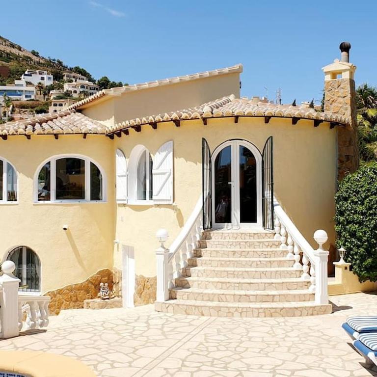 "Traumhaftes Ferienhaus mit Pool und Meerblick - Cumbre del Sol erleben!" - Casa de 2 dormitorios - 11
