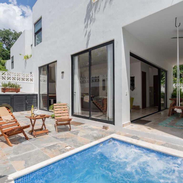 Casa Laura - Tulum - Private Townhome For 6 Guest - 3 Bedrooms - 5 Beds- Restaurant Walking Distance - Apartamento - 1