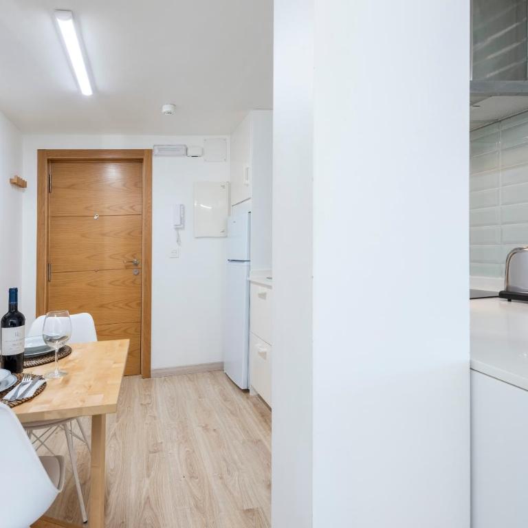Apartamento 2 PAX - Portonovo 140 m playa Caneliñas - Apartamento de 1 dormitorio - 4