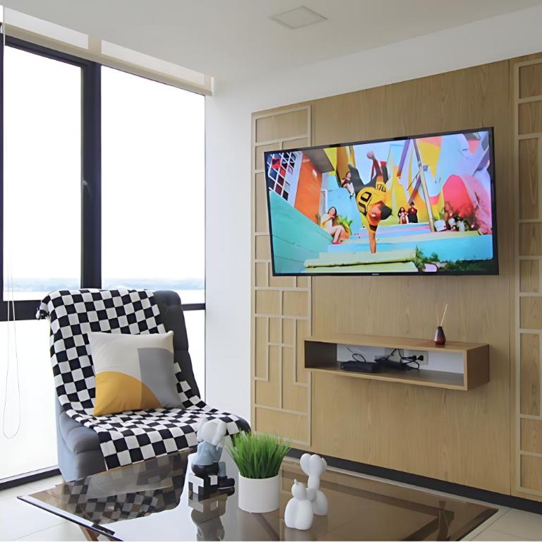 Suite Esquinera con Vista al Rio Puerto Santa Ana, Guayaquil - One-Bedroom Apartment with River View - 2