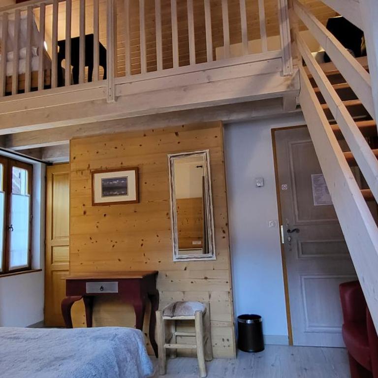 Chez Philippe - Appartements et Chalets - Panoramic Village vue Glaciers - N°14 Chalet GRAND TETRAS - Three Bedroom with private terrace and glacier view - 13