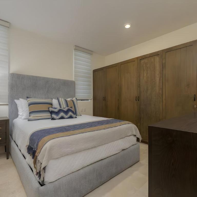 Condo with Panoramic Ocean view and Pool - Apartamento - 13