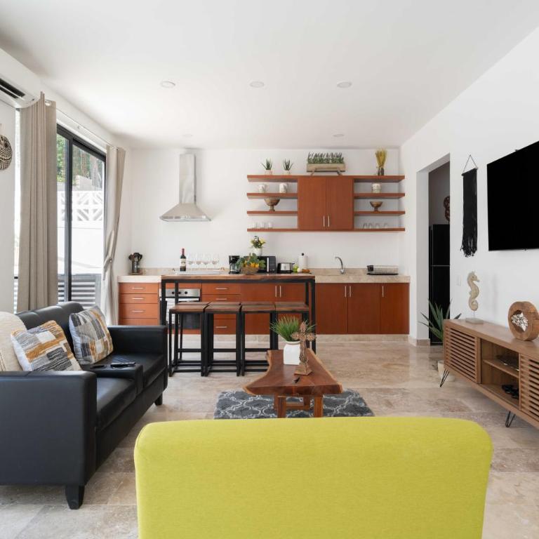 Casa Laura - Tulum - Private Townhome For 6 Guest - 3 Bedrooms - 5 Beds- Restaurant Walking Distance - Apartamento - 5