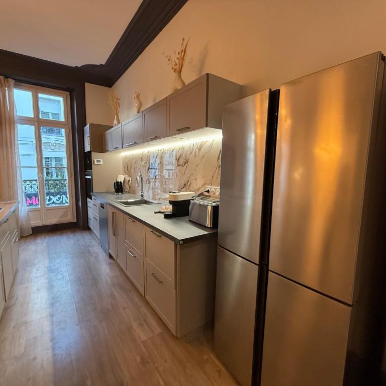 Suite Marguerite - Haussmannien chic hyper centre - Appartement 2 Chambres - 23