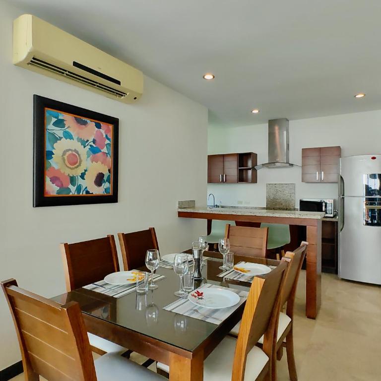 Klem by Bookiing Guys Riviera - Two-Bedroom Deluxe Apartment with Balcony - 12