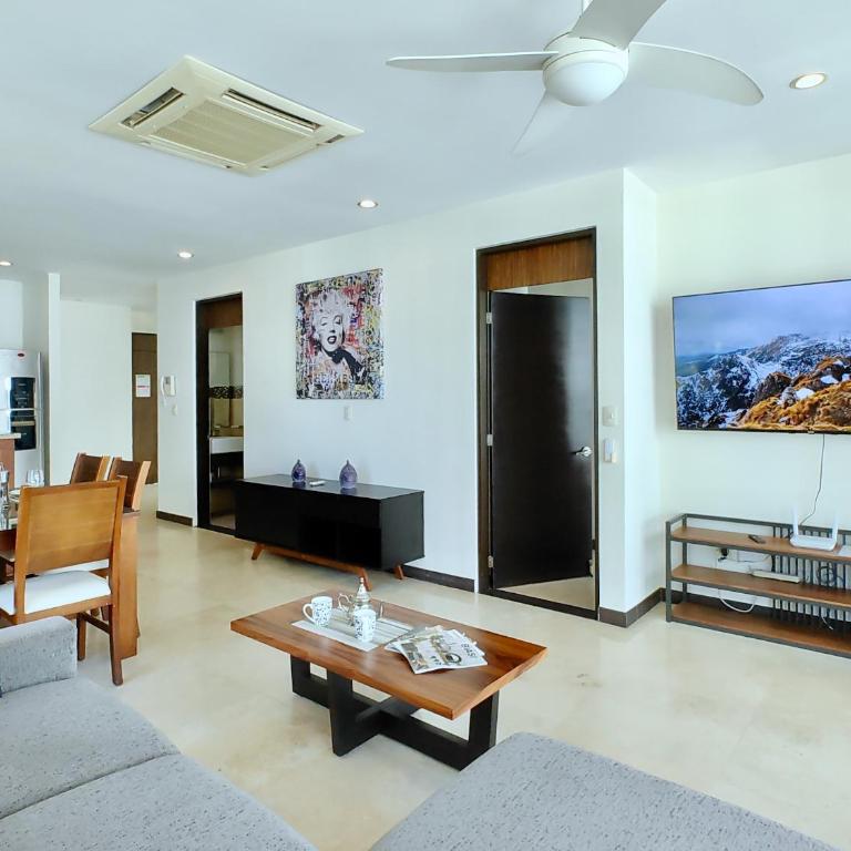 Klem by Bookiing Guys Riviera - Two-Bedroom Deluxe Apartment with Balcony - 20