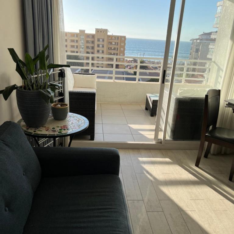 Depto amplio en condominio, sector 4 esquinas - Apartment - 7