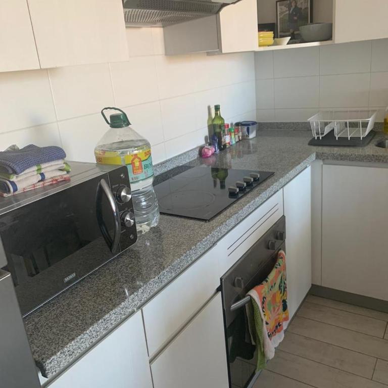 Depto amplio en condominio, sector 4 esquinas - Apartment - 15