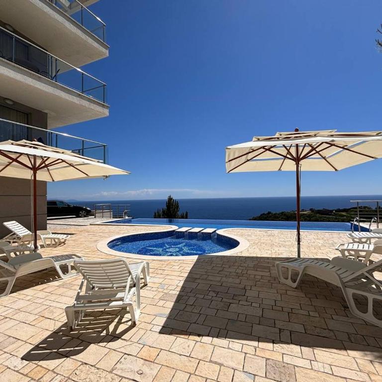 Romantic Hillside Escape Sea View and Infinity Pool - Apartman s 1 Spavaćom Sobom, Balkonom i Pogledom na More - 32