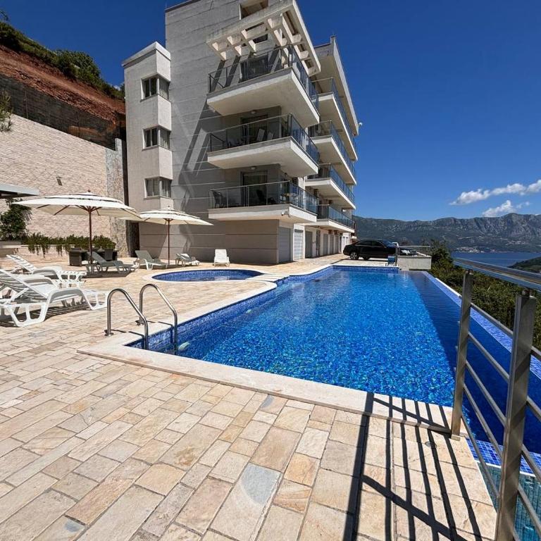 Romantic Hillside Escape Sea View and Infinity Pool - Apartman s 1 Spavaćom Sobom, Balkonom i Pogledom na More - 39
