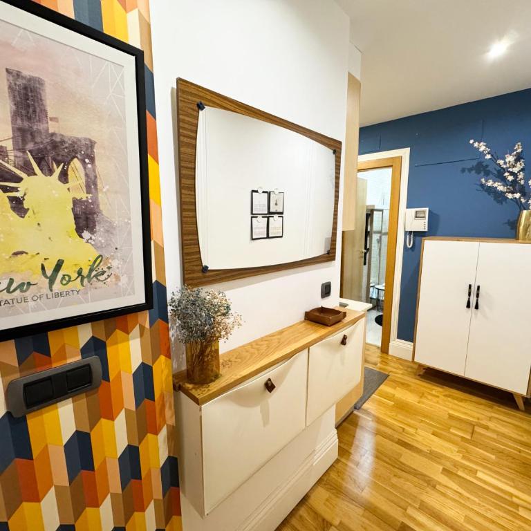 Labarta Estudio en Puerta del Sol con parking - Apartamento de 1 dormitorio - 5