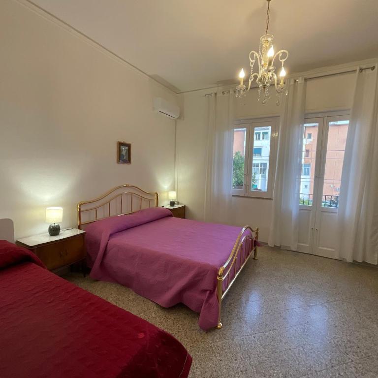 Pretty Holiday House - Two-Bedroom Apartment - 2