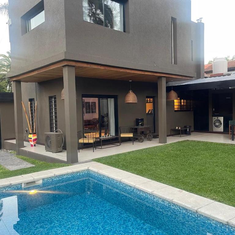 Punta Chica - Alojamiento Premium - Casa de 3 dormitorios - 1