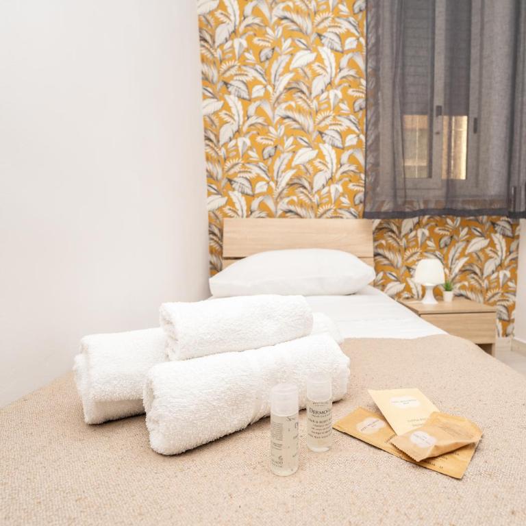 Central Room 128L - Single Room with Private Bathroom - 6