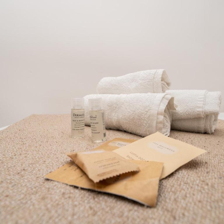 Central Room 128L - Single Room with Private Bathroom - 5