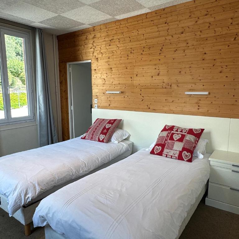 Hotel de Trois St Gervais - Chambre Lits Jumeaux avec Salle de Bains Privative - 3