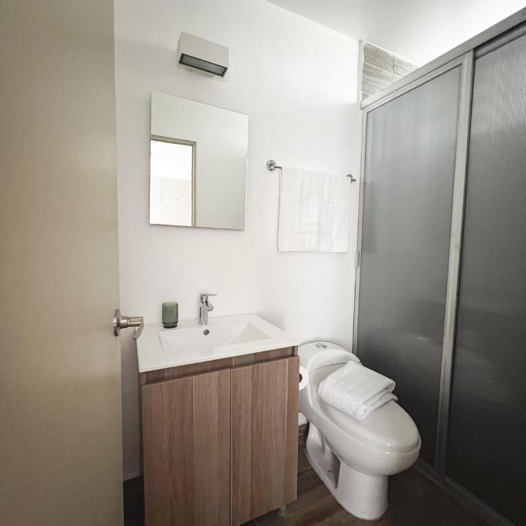 Cómodo Departamento 3 habitaciones y 200 MB - Appartement avec Vue et Balcon - 37